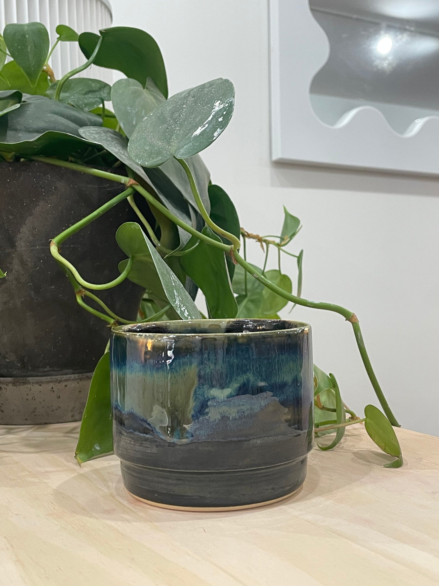 Karen / Glazed blue cup