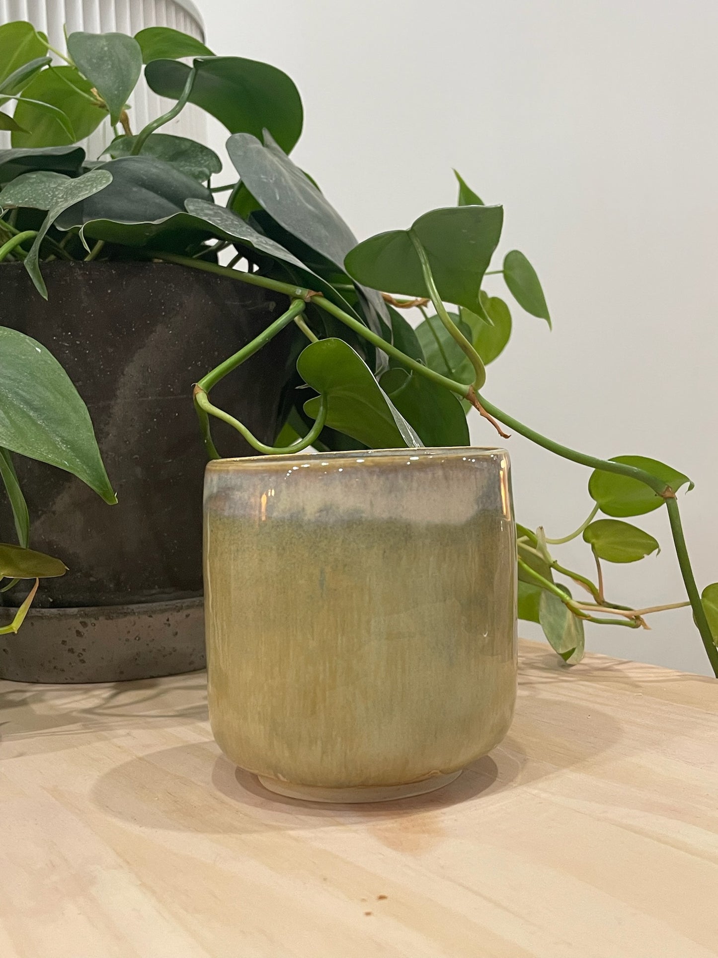 Kathleen / Olive green latte cup