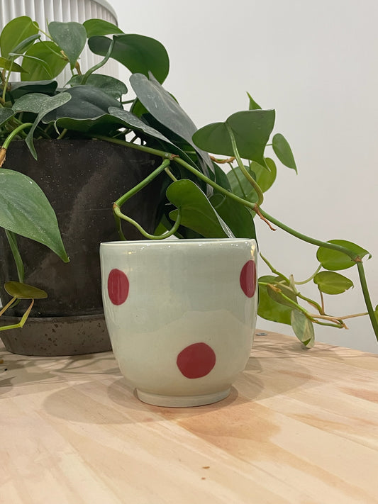 Judy / Blue cup with red polka dots