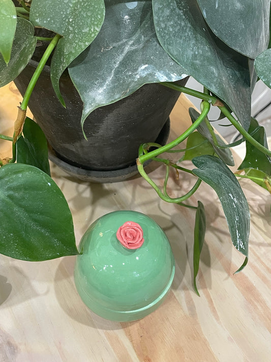 Judy / Pistachio green lidded jar with rose top