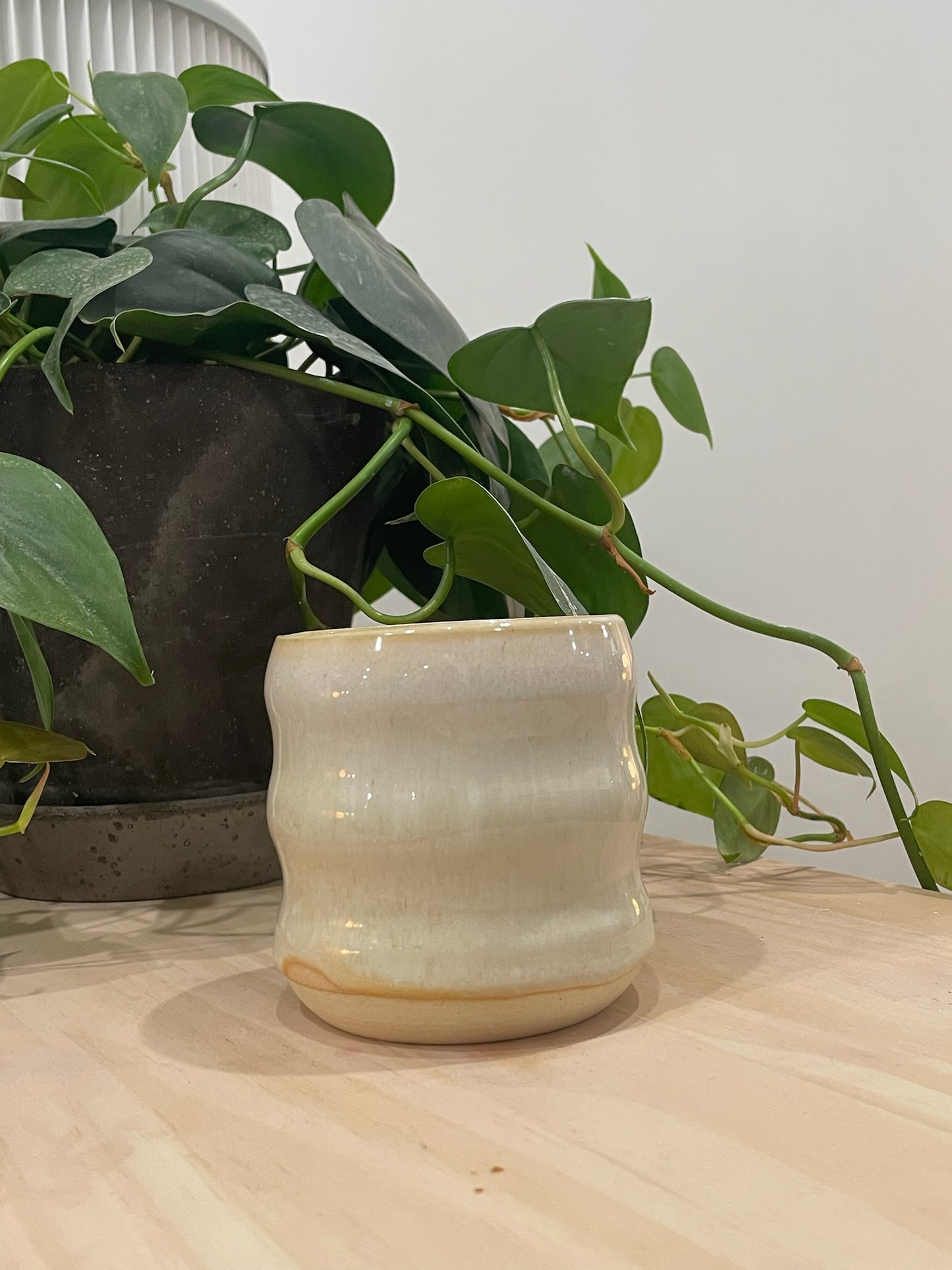 Kathleen / Soft pink bubble mug