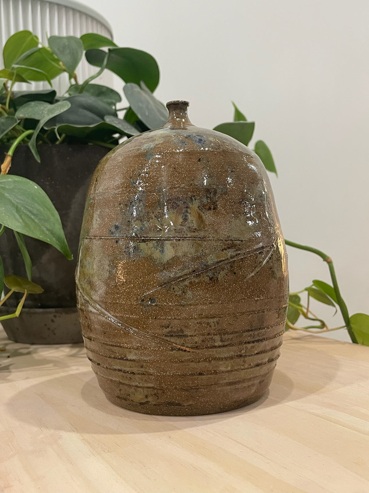 Reuben / Narrow rim vase
