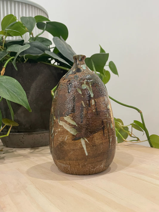 Reuben / Narrow rim vase