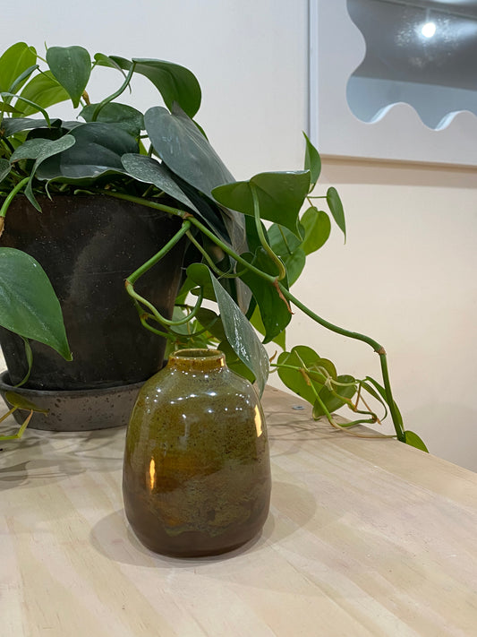 Judy / Brown green bud vase